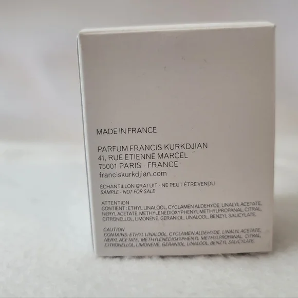 Maison Francis Kurkdjian Aqua Universalis Candle Great Gift 1.2oz - Picture 3 of 11